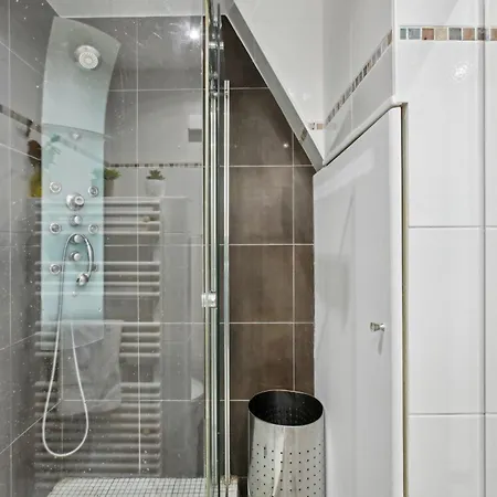 St Germain & Jardin Du Luxembourg - 1br - Cityapartmentstay * パリ