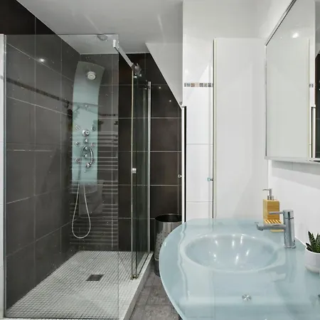 St Germain & Jardin Du Luxembourg - 1br - Cityapartmentstay アパート パリ